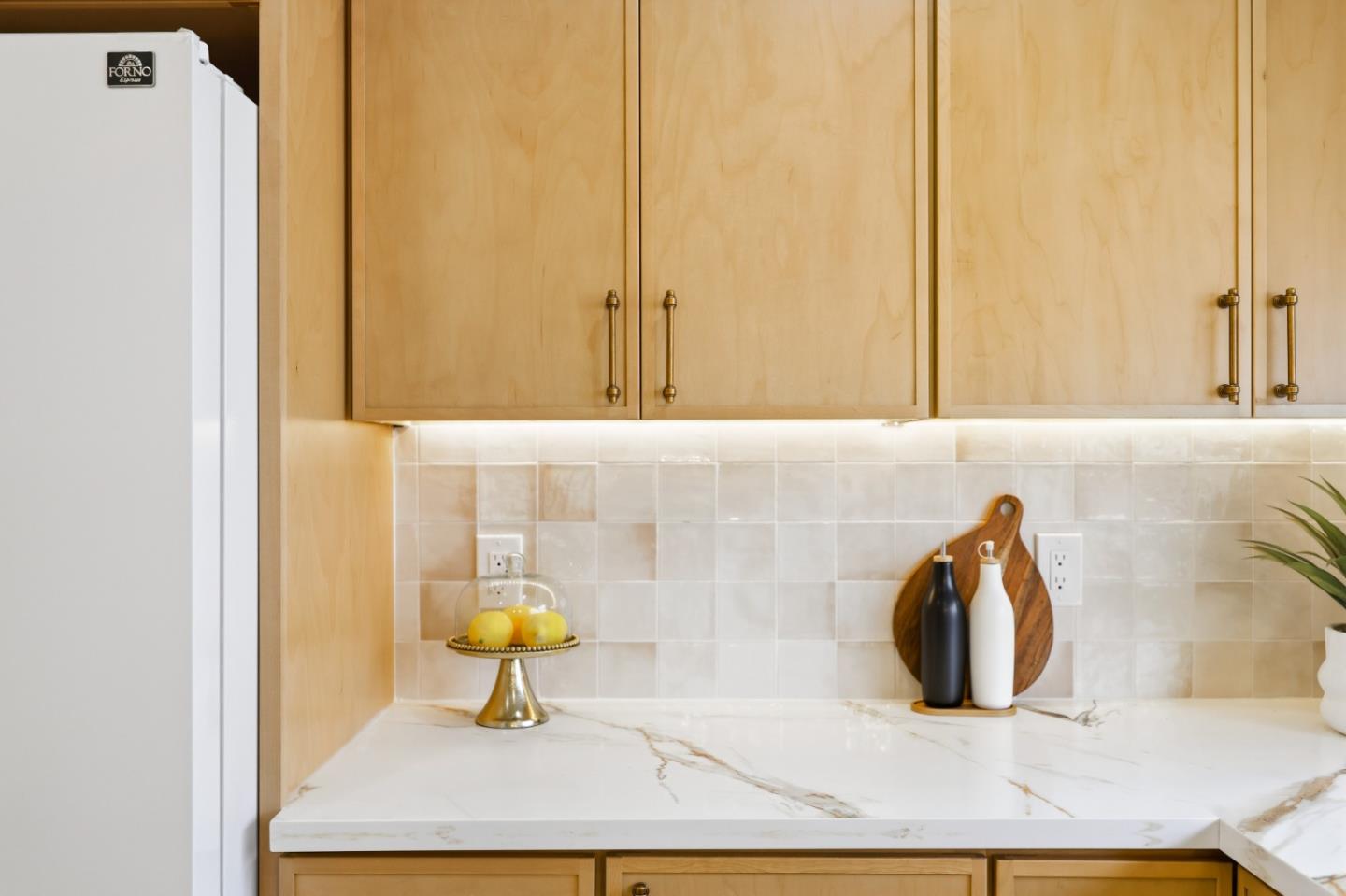 Detail Gallery Image 29 of 79 For 813 Cascade Dr, Sunnyvale,  CA 94087 - 4 Beds | 3 Baths