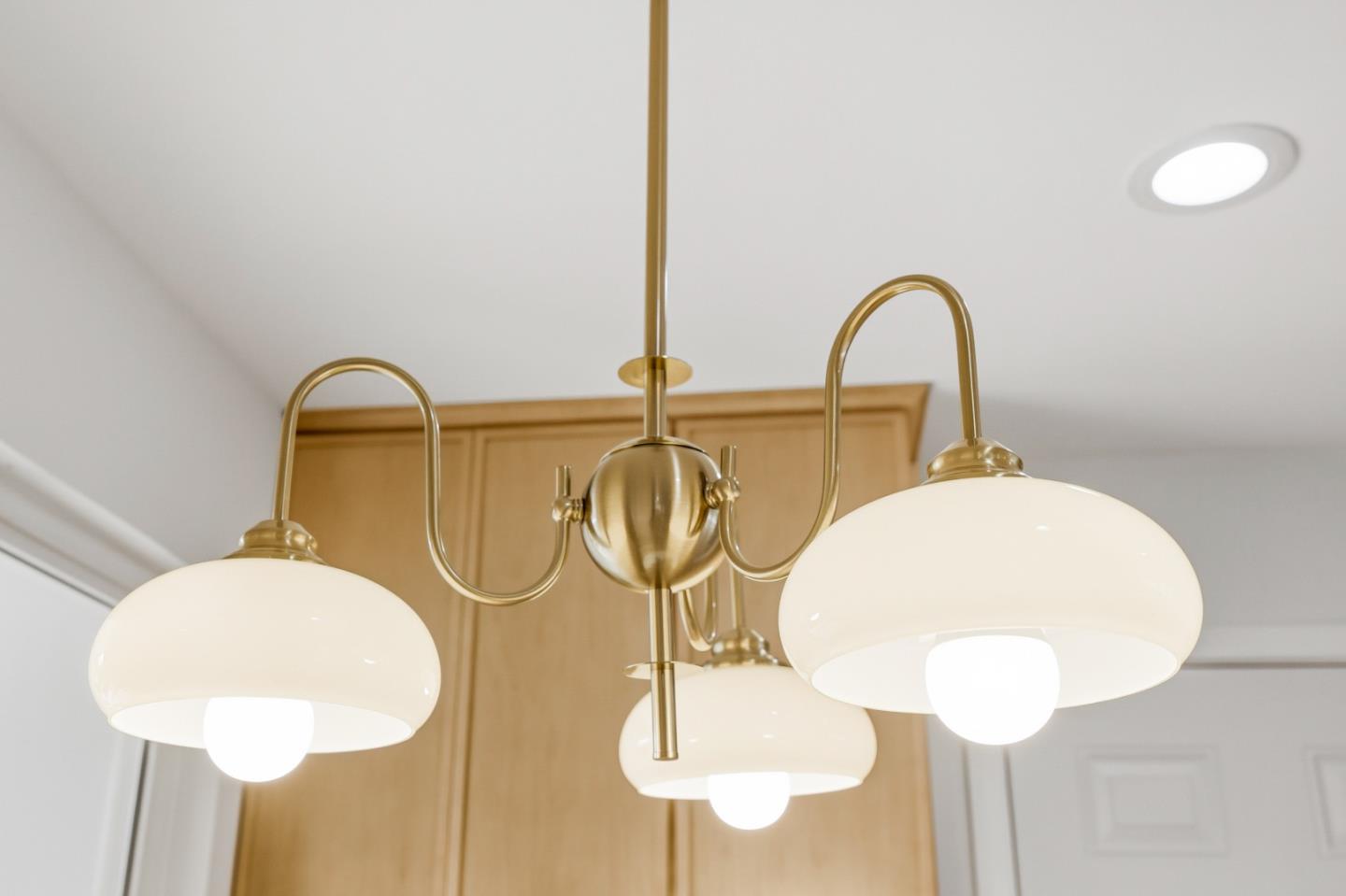 Detail Gallery Image 35 of 79 For 813 Cascade Dr, Sunnyvale,  CA 94087 - 4 Beds | 3 Baths