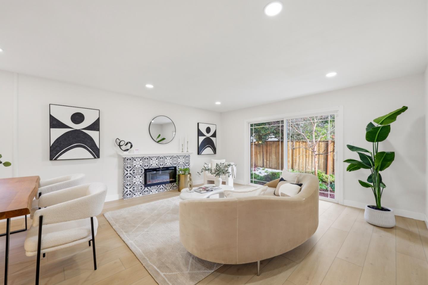 Detail Gallery Image 43 of 79 For 813 Cascade Dr, Sunnyvale,  CA 94087 - 4 Beds | 3 Baths