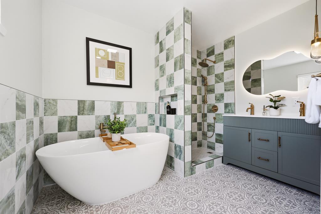 Detail Gallery Image 61 of 79 For 813 Cascade Dr, Sunnyvale,  CA 94087 - 4 Beds | 3 Baths