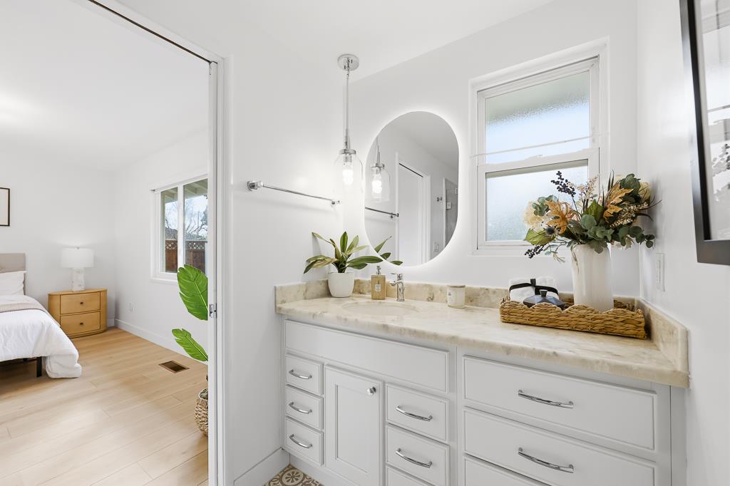 Detail Gallery Image 68 of 79 For 813 Cascade Dr, Sunnyvale,  CA 94087 - 4 Beds | 3 Baths