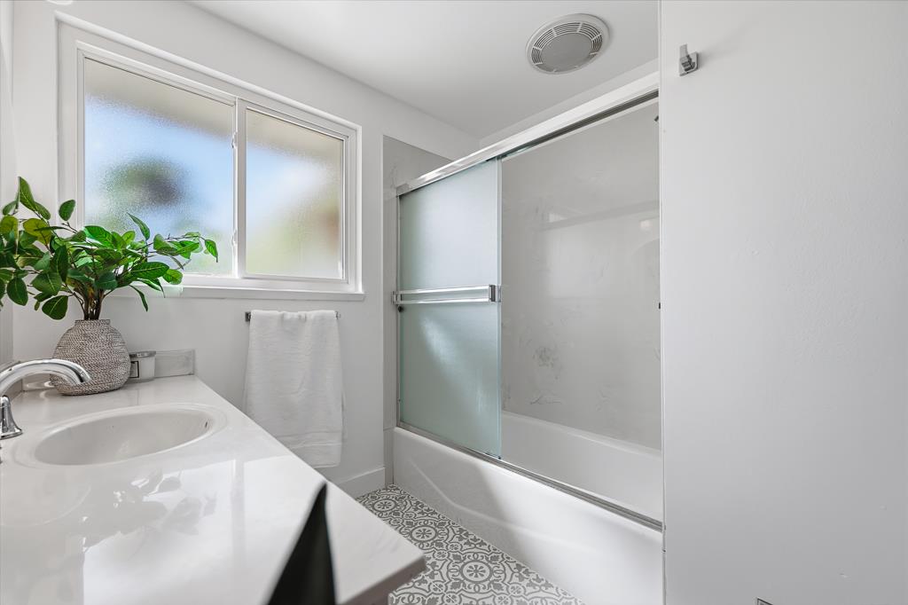 Detail Gallery Image 72 of 79 For 813 Cascade Dr, Sunnyvale,  CA 94087 - 4 Beds | 3 Baths