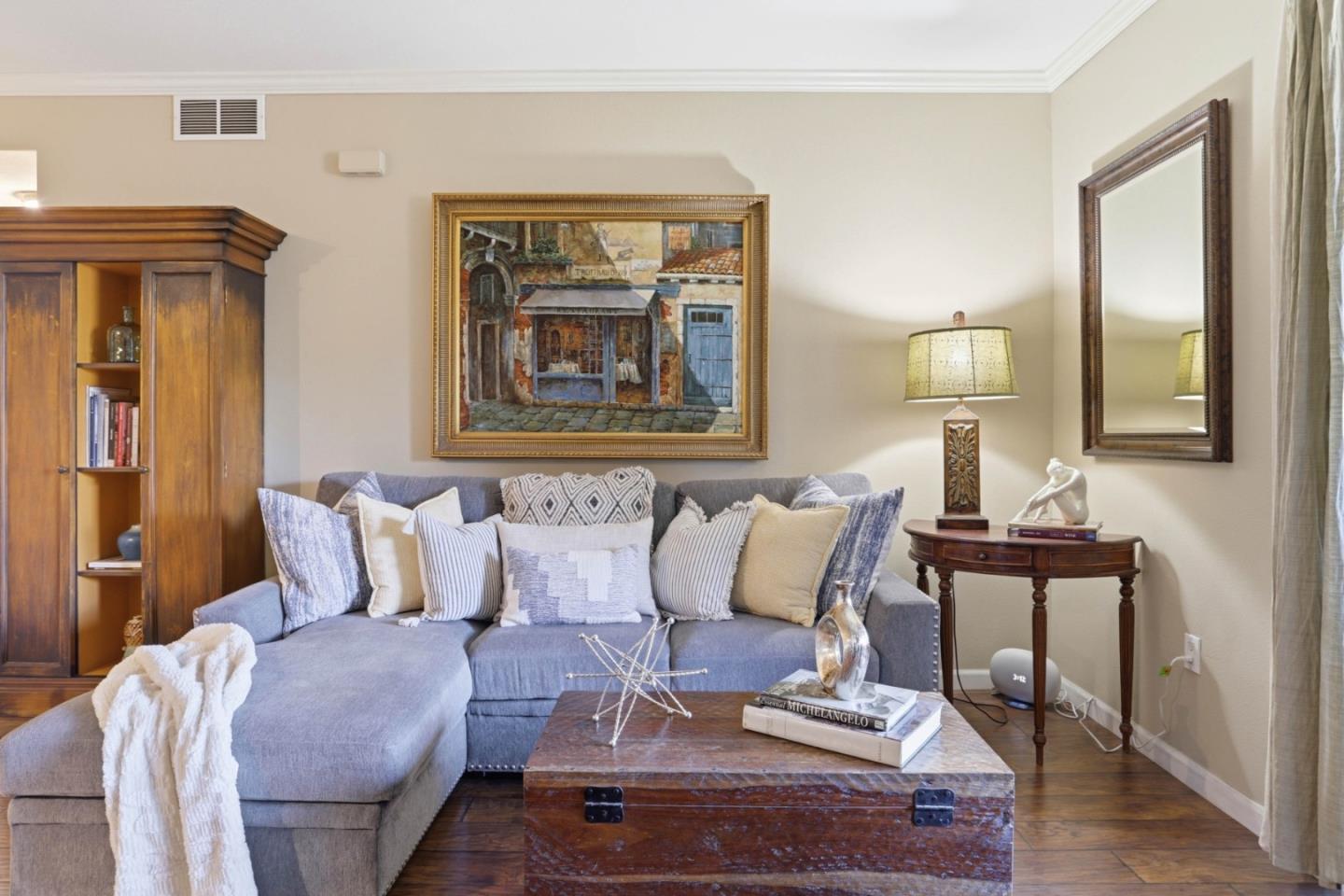 Photo #6: ML82037031 Listing: Photo #6