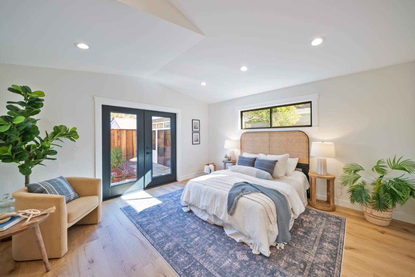 Detail Gallery Image 24 of 37 For 604 Oak Dr, Capitola,  CA 95010 - 2 Beds | 1 Baths