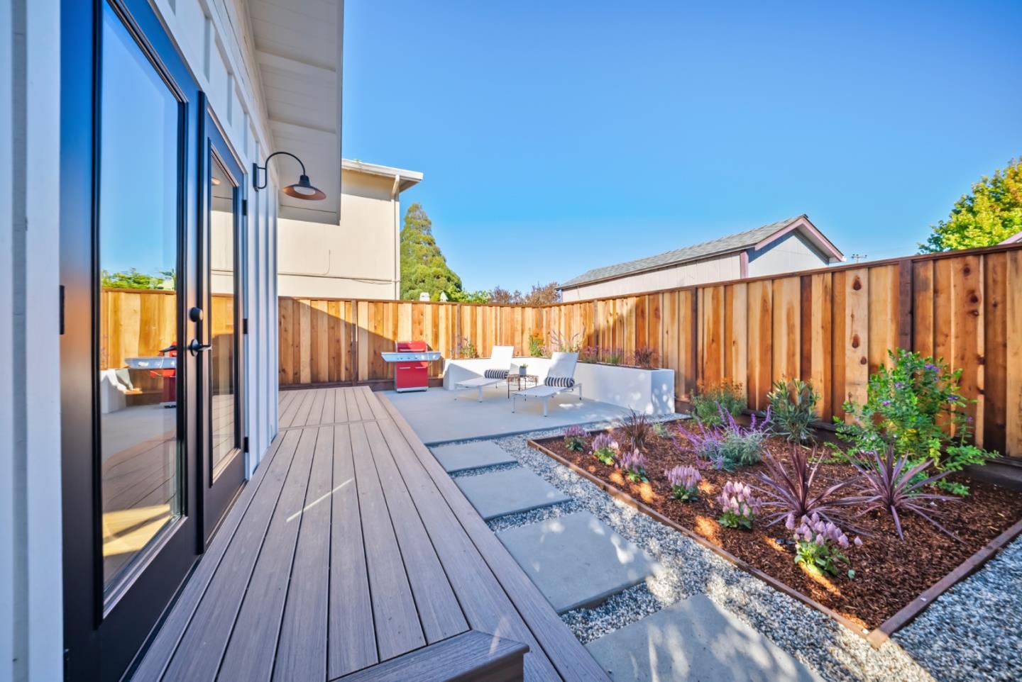 Detail Gallery Image 28 of 37 For 604 Oak Dr, Capitola,  CA 95010 - 2 Beds | 1 Baths