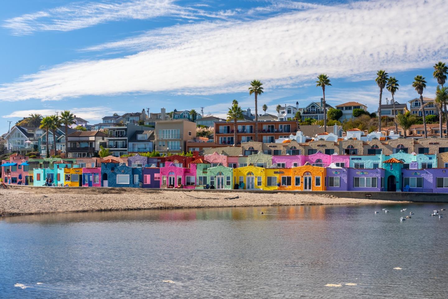 Detail Gallery Image 4 of 37 For 604 Oak Dr, Capitola,  CA 95010 - 2 Beds | 1 Baths