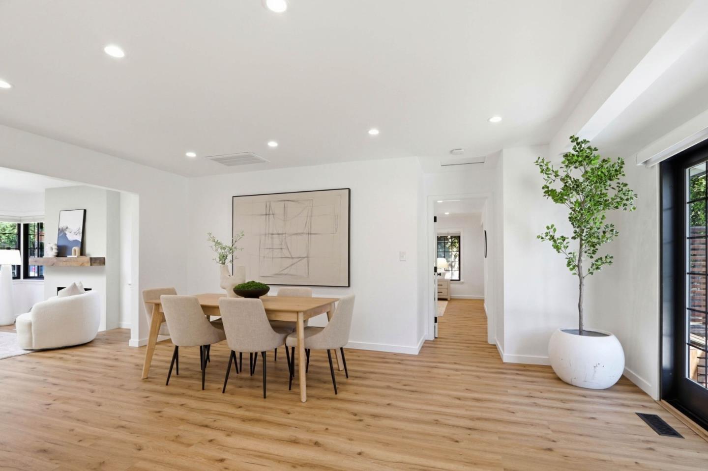 Detail Gallery Image 11 of 35 For 10350 Imperial Ave, Cupertino,  CA 95014 - 3 Beds | 2 Baths