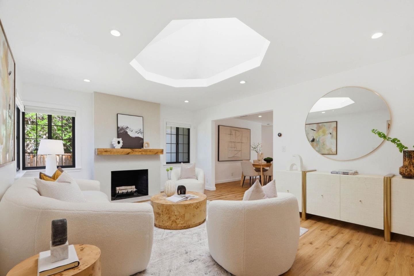 Detail Gallery Image 2 of 35 For 10350 Imperial Ave, Cupertino,  CA 95014 - 3 Beds | 2 Baths