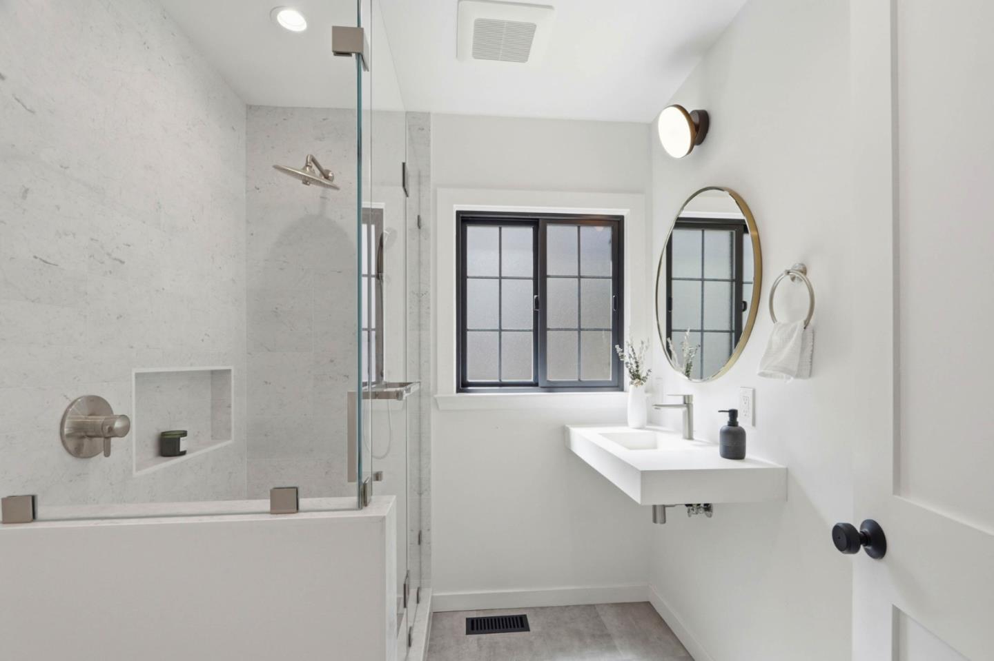 Detail Gallery Image 25 of 35 For 10350 Imperial Ave, Cupertino,  CA 95014 - 3 Beds | 2 Baths