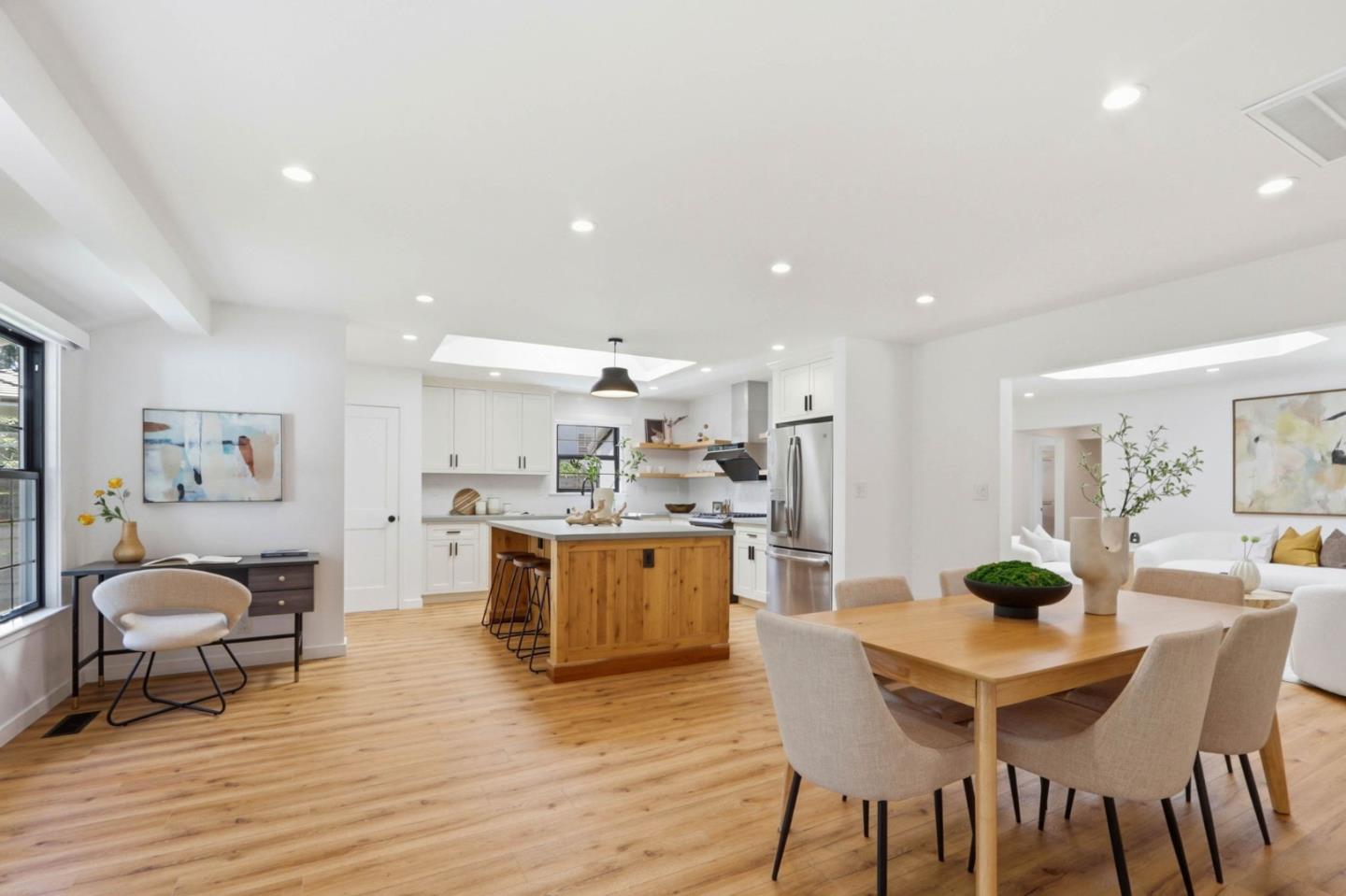 Detail Gallery Image 9 of 35 For 10350 Imperial Ave, Cupertino,  CA 95014 - 3 Beds | 2 Baths