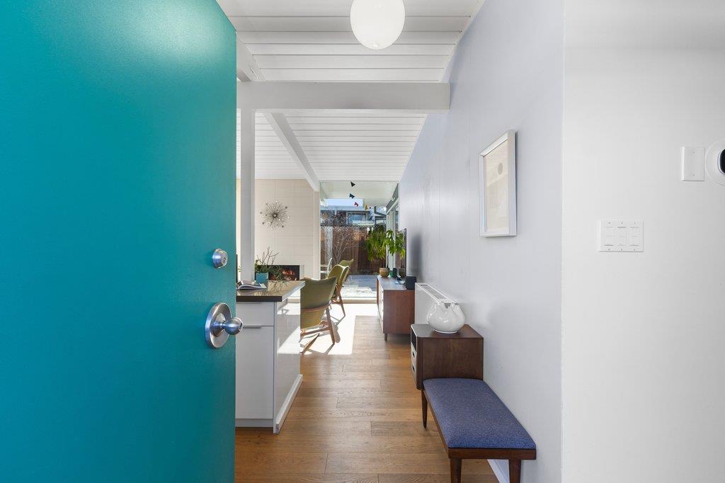 Detail Gallery Image 10 of 62 For 637 Vanessa Dr, San Mateo,  CA 94402 - 3 Beds | 2 Baths