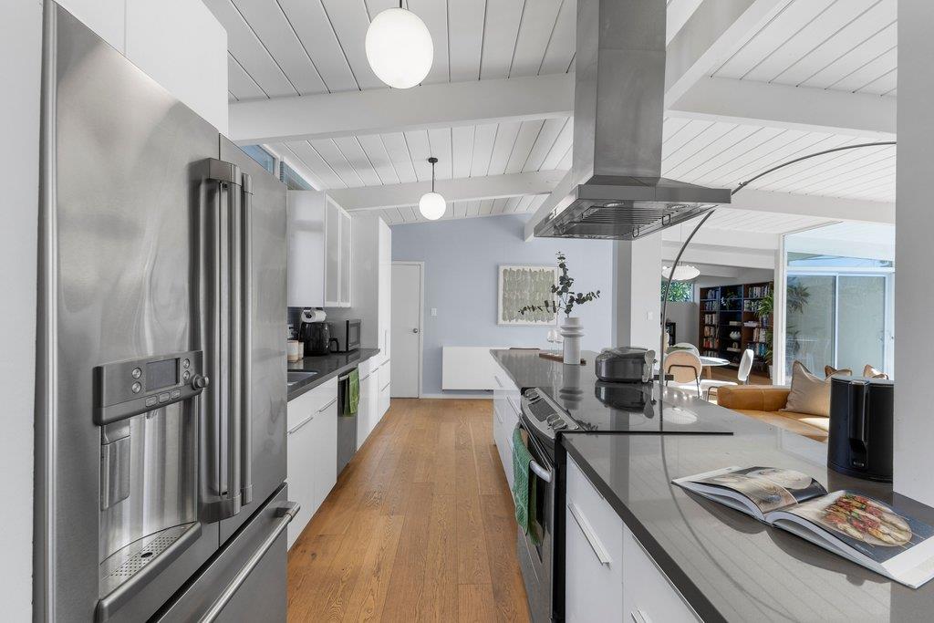 Detail Gallery Image 12 of 62 For 637 Vanessa Dr, San Mateo,  CA 94402 - 3 Beds | 2 Baths