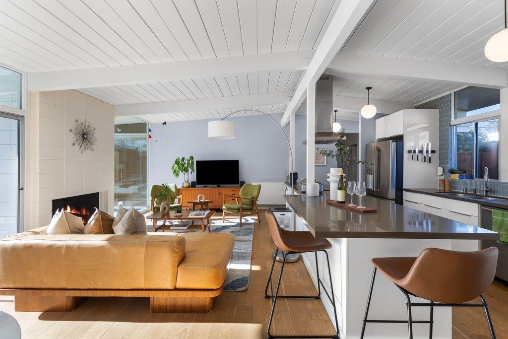 Detail Gallery Image 17 of 62 For 637 Vanessa Dr, San Mateo,  CA 94402 - 3 Beds | 2 Baths