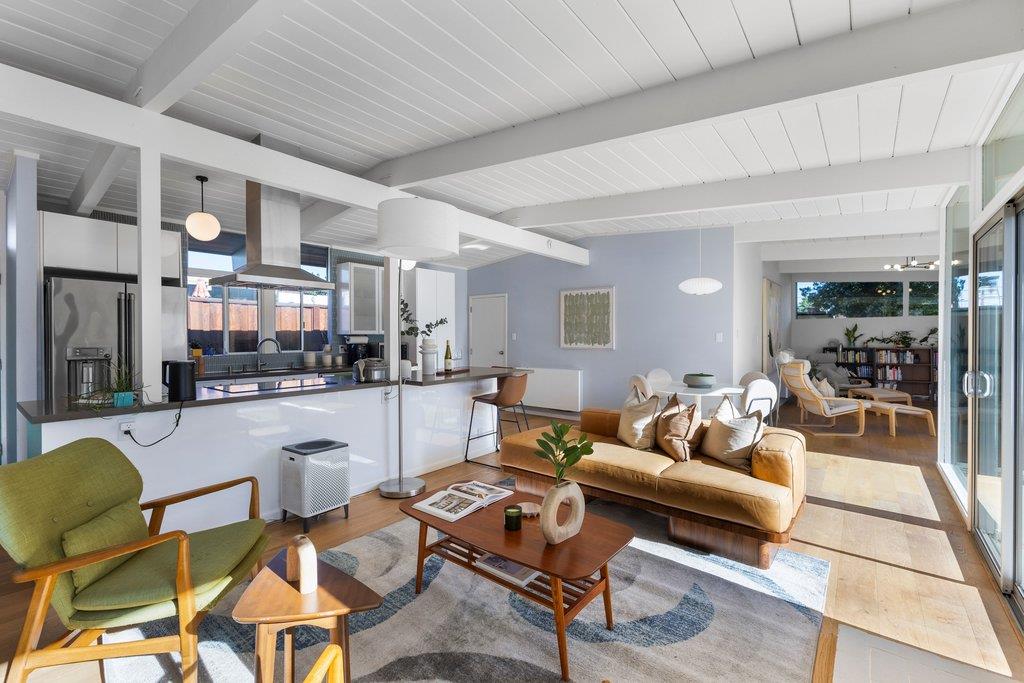 Detail Gallery Image 20 of 62 For 637 Vanessa Dr, San Mateo,  CA 94402 - 3 Beds | 2 Baths