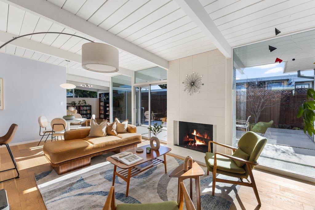 Detail Gallery Image 21 of 62 For 637 Vanessa Dr, San Mateo,  CA 94402 - 3 Beds | 2 Baths