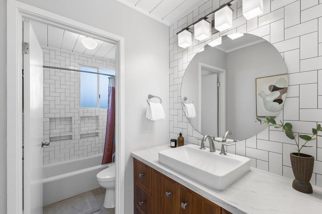 Detail Gallery Image 32 of 62 For 637 Vanessa Dr, San Mateo,  CA 94402 - 3 Beds | 2 Baths