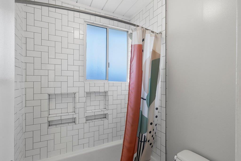 Detail Gallery Image 33 of 62 For 637 Vanessa Dr, San Mateo,  CA 94402 - 3 Beds | 2 Baths