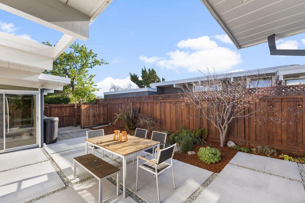 Detail Gallery Image 45 of 62 For 637 Vanessa Dr, San Mateo,  CA 94402 - 3 Beds | 2 Baths