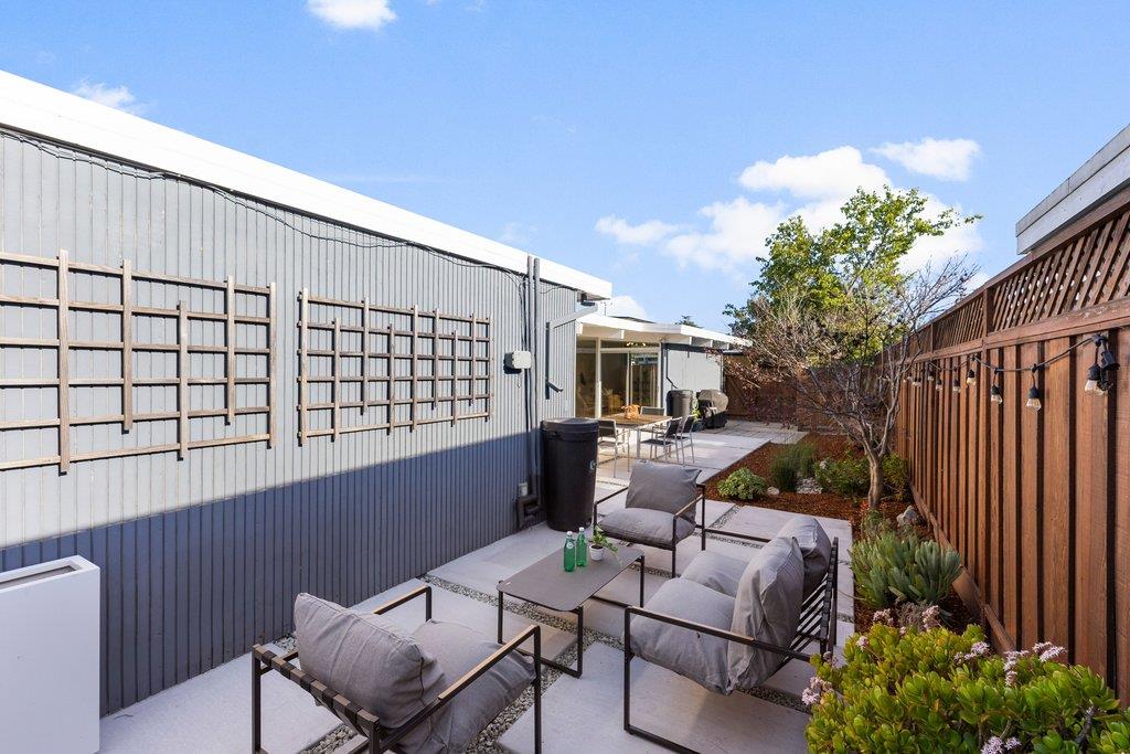 Detail Gallery Image 49 of 62 For 637 Vanessa Dr, San Mateo,  CA 94402 - 3 Beds | 2 Baths