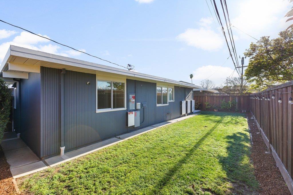 Detail Gallery Image 52 of 62 For 637 Vanessa Dr, San Mateo,  CA 94402 - 3 Beds | 2 Baths