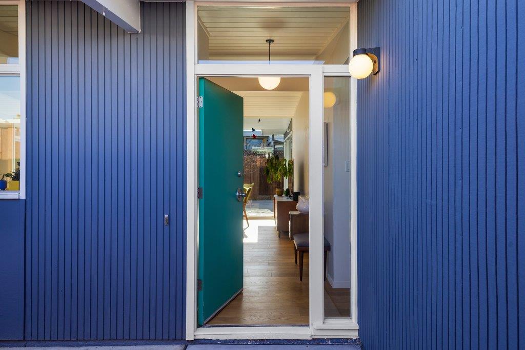 Detail Gallery Image 7 of 62 For 637 Vanessa Dr, San Mateo,  CA 94402 - 3 Beds | 2 Baths