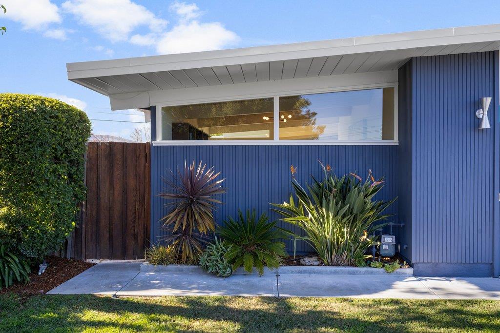 Detail Gallery Image 8 of 62 For 637 Vanessa Dr, San Mateo,  CA 94402 - 3 Beds | 2 Baths