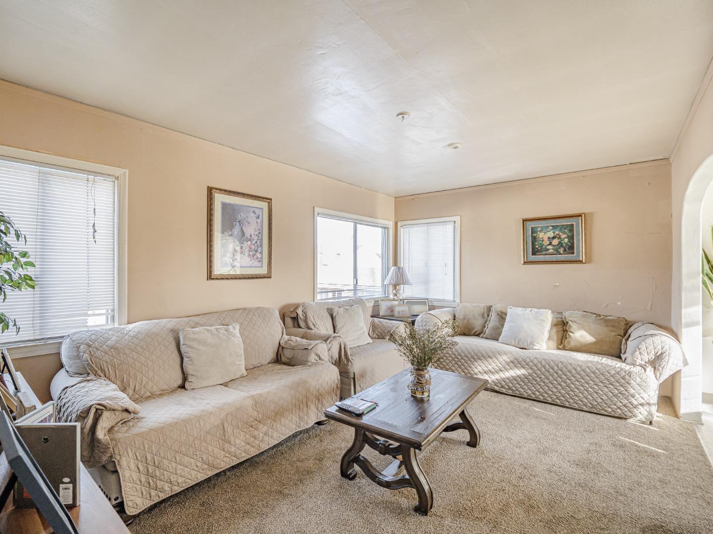 Detail Gallery Image 9 of 18 For 9 Memorial Ave, Freedom,  CA 95019 - – Beds | – Baths