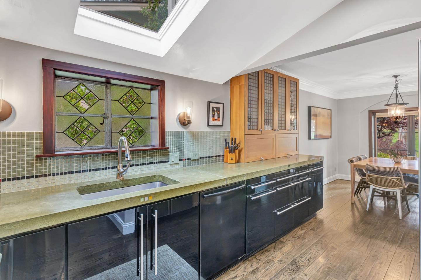 Detail Gallery Image 19 of 81 For 424 Palmer Ave, Aptos,  CA 95003 - 4 Beds | 2/1 Baths