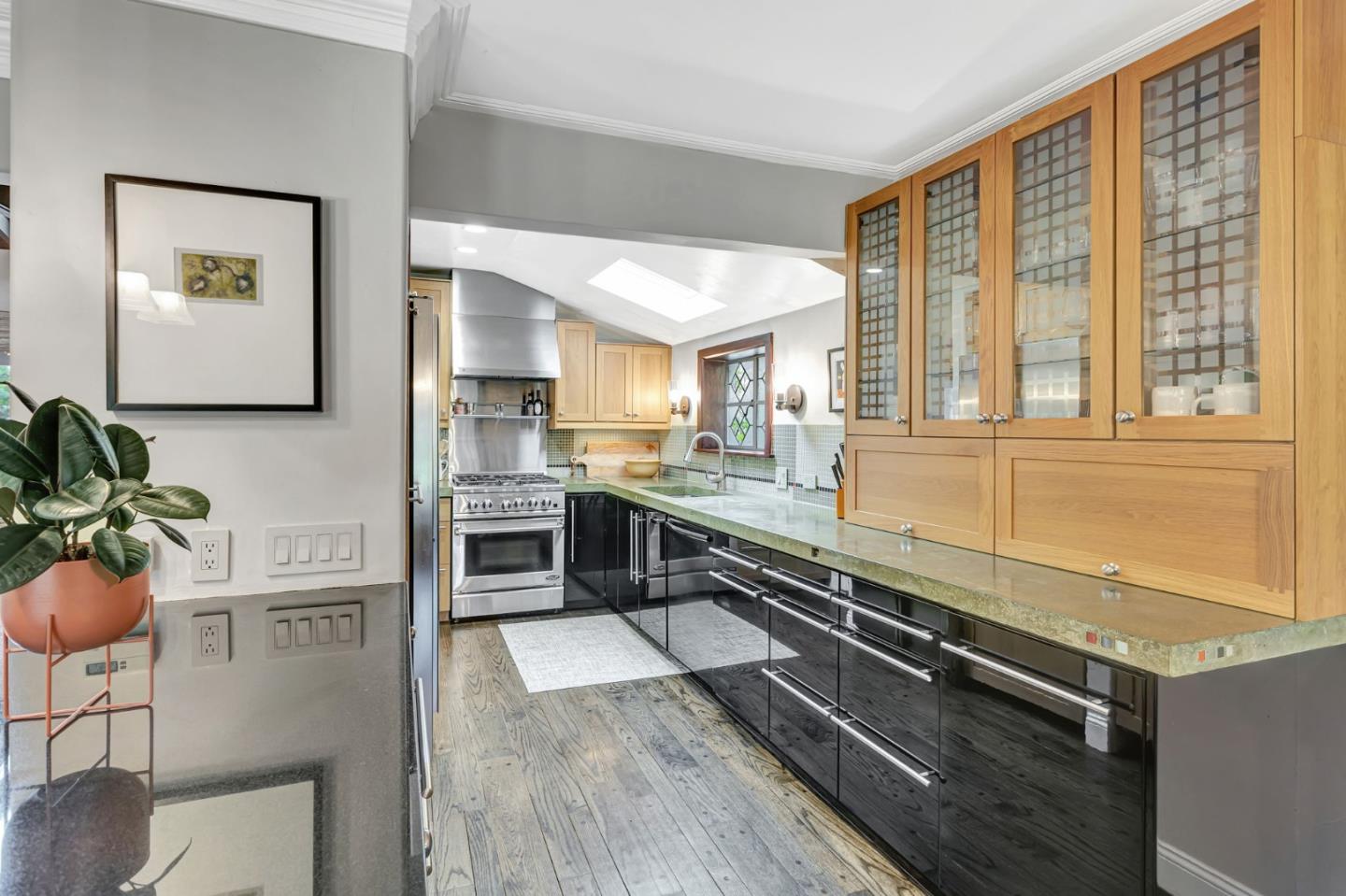 Detail Gallery Image 20 of 81 For 424 Palmer Ave, Aptos,  CA 95003 - 4 Beds | 2/1 Baths