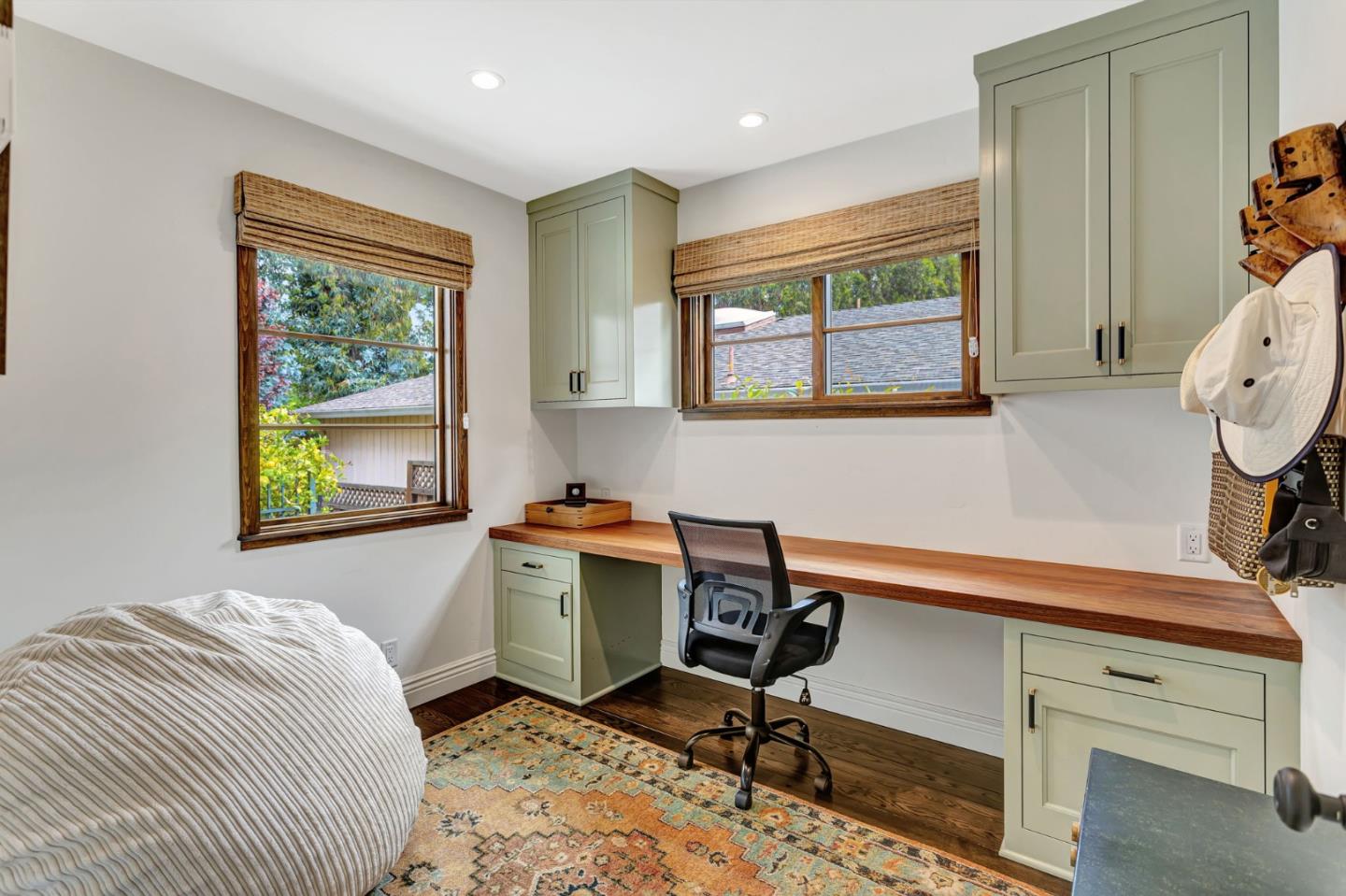 Detail Gallery Image 26 of 81 For 424 Palmer Ave, Aptos,  CA 95003 - 4 Beds | 2/1 Baths