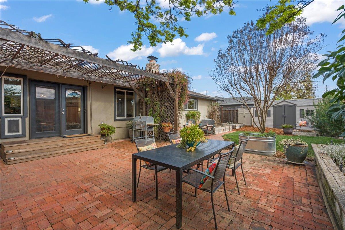 Detail Gallery Image 26 of 30 For 1330 Redwood Ln, Gilroy,  CA 95020 - 3 Beds | 2 Baths