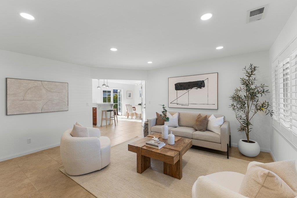 Detail Gallery Image 9 of 82 For 3955 Ross Ave, San Jose,  CA 95124 - 3 Beds | 2 Baths