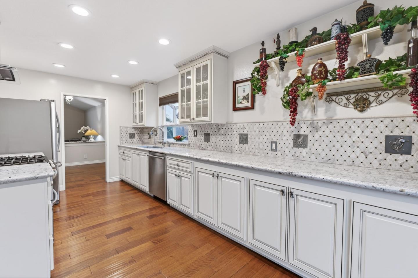 Detail Gallery Image 13 of 28 For 4110 Wingham Pl, San Jose,  CA 95135 - 3 Beds | 2 Baths