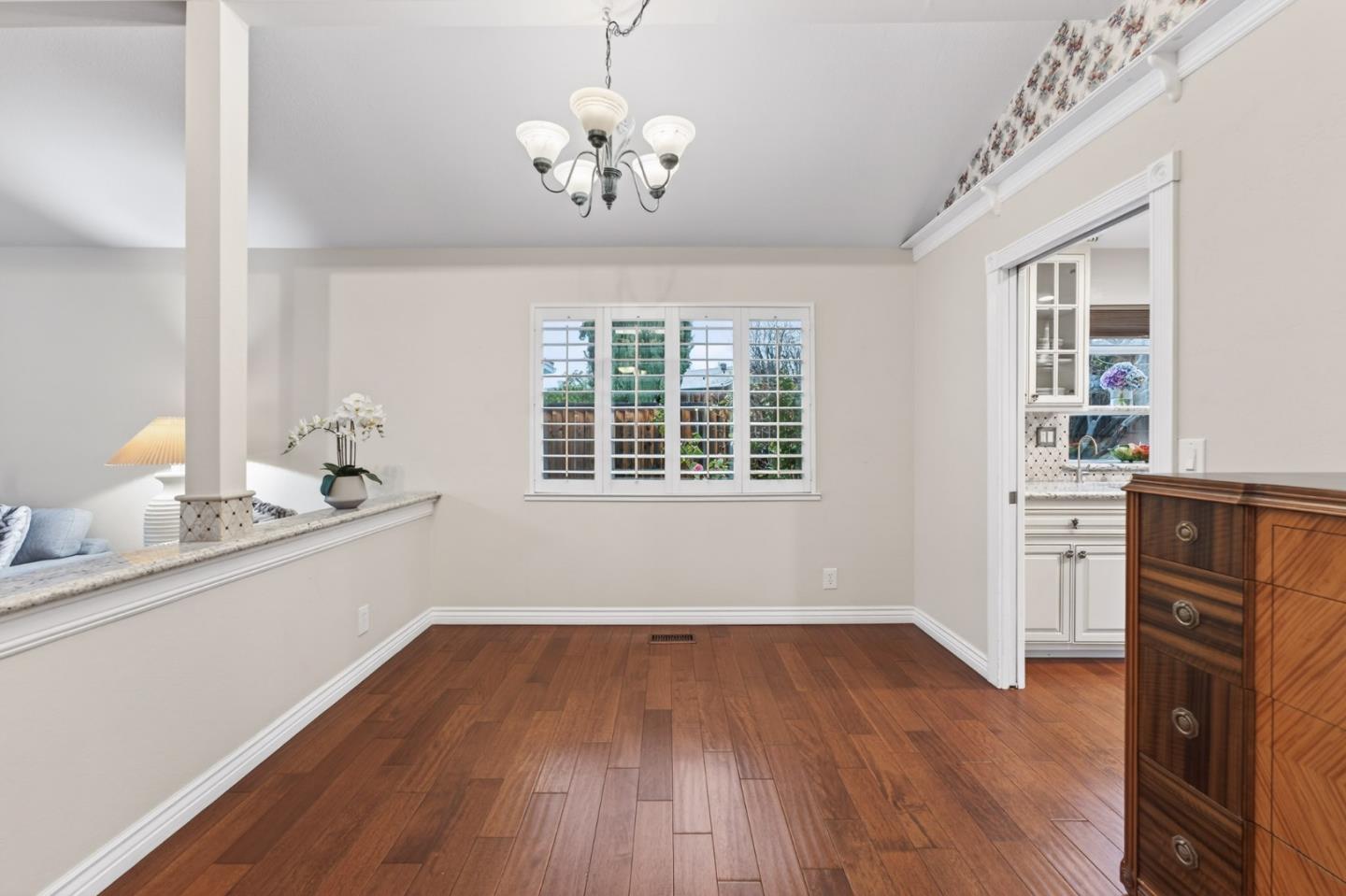 Detail Gallery Image 4 of 28 For 4110 Wingham Pl, San Jose,  CA 95135 - 3 Beds | 2 Baths