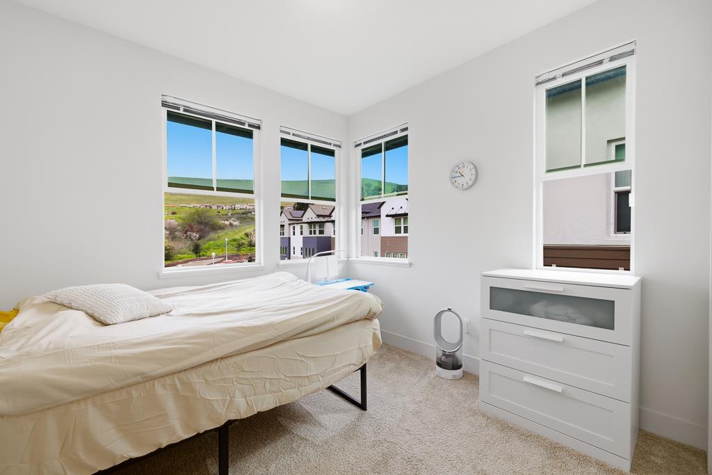 Detail Gallery Image 19 of 38 For 28837 Hideaway St, Hayward,  CA 94544 - 4 Beds | 3/1 Baths