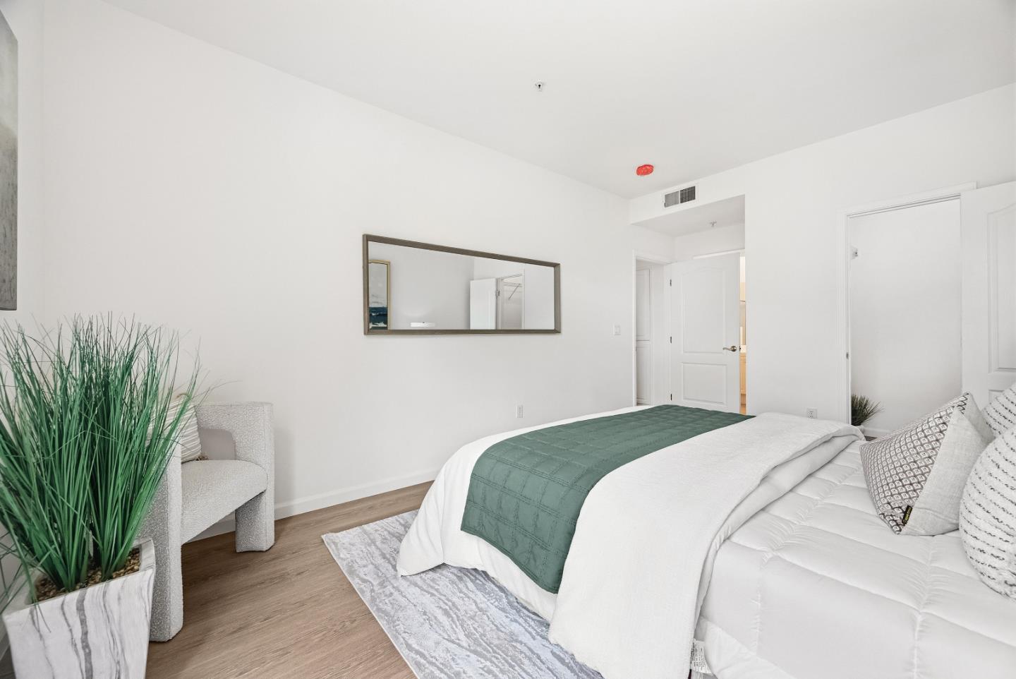 Photo #19: ML82037042 Listing: Photo #19