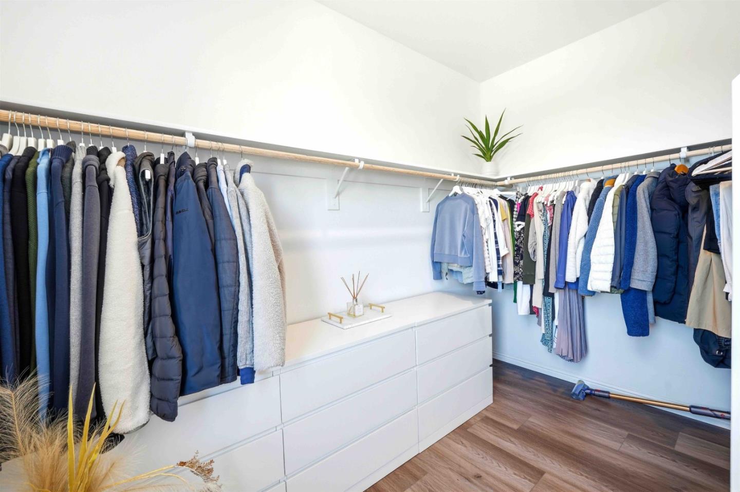 Detail Gallery Image 14 of 31 For 3207 Mallard Ct #301,  San Jose,  CA 95117 - 2 Beds | 2 Baths