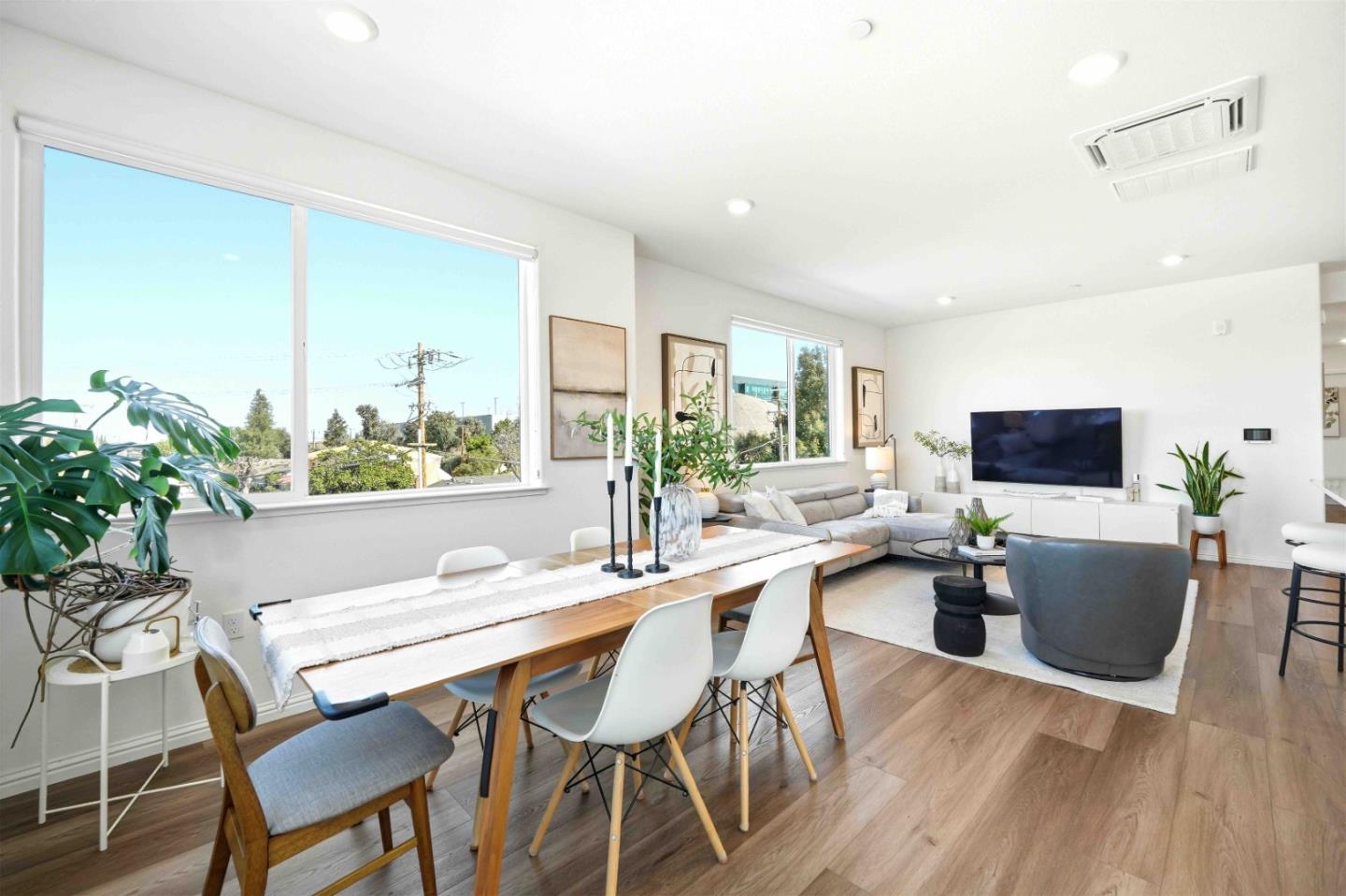 Detail Gallery Image 4 of 31 For 3207 Mallard Ct #301,  San Jose,  CA 95117 - 2 Beds | 2 Baths