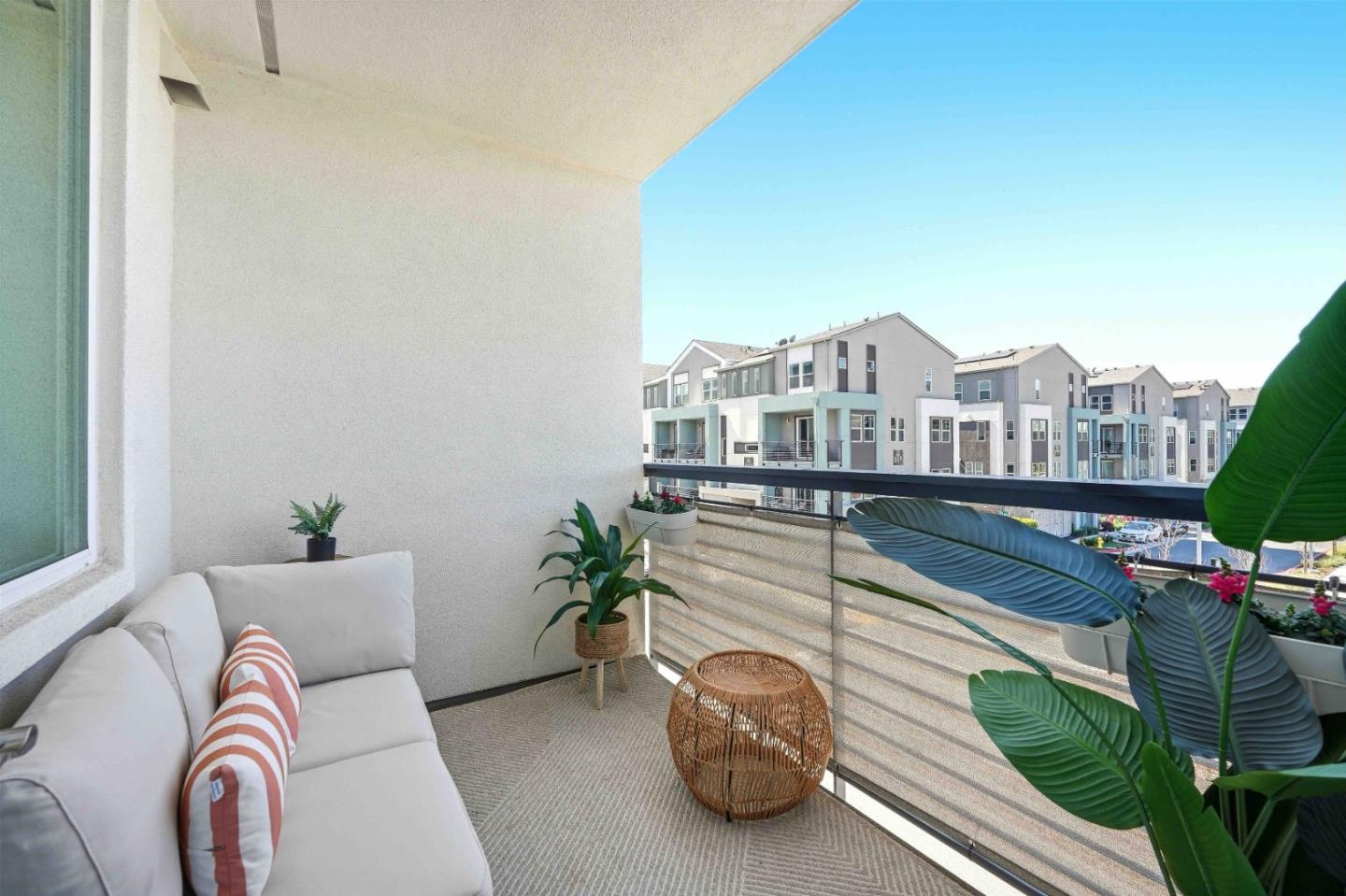 Detail Gallery Image 5 of 31 For 3207 Mallard Ct #301,  San Jose,  CA 95117 - 2 Beds | 2 Baths