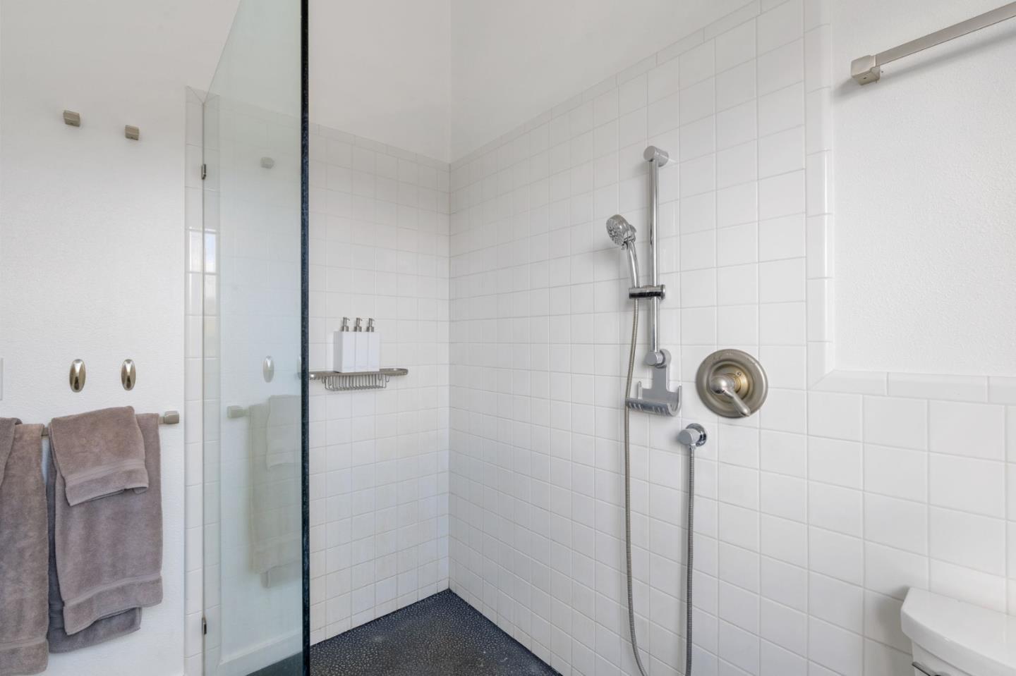 Detail Gallery Image 30 of 30 For 2583 Trinity Rd, Glen Ellen,  CA 95442 - 1 Beds | 1 Baths