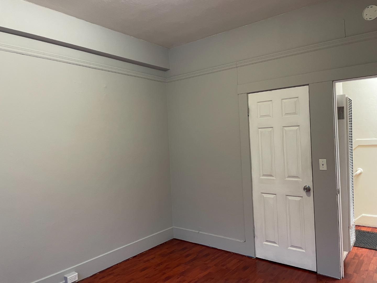 Detail Gallery Image 10 of 21 For 3260 17th St, San Francisco,  CA 94110 - 2 Beds | 1 Baths