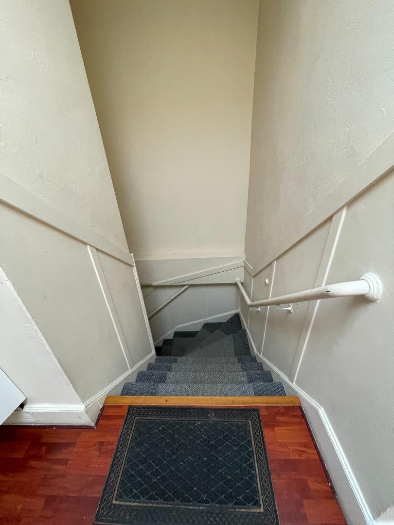 Detail Gallery Image 11 of 21 For 3260 17th St, San Francisco,  CA 94110 - 2 Beds | 1 Baths