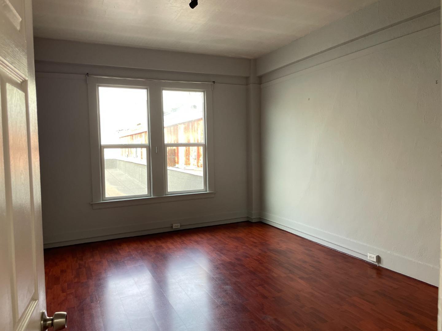 Detail Gallery Image 18 of 21 For 3260 17th St, San Francisco,  CA 94110 - 2 Beds | 1 Baths