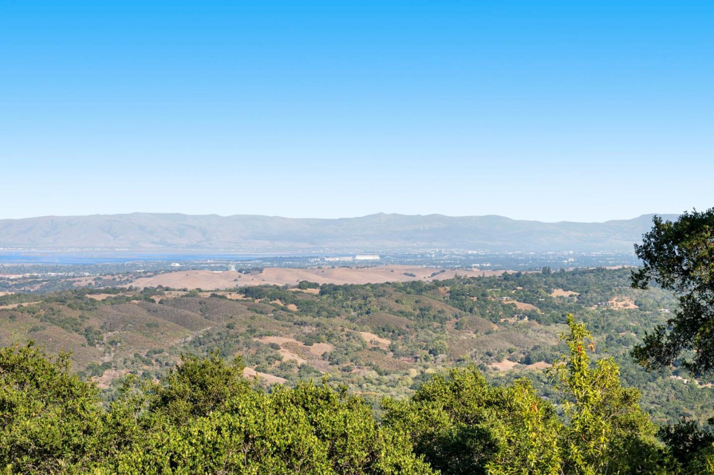 Detail Gallery Image 35 of 35 For 168 Sunrise Dr, Woodside,  CA 94062 - 2 Beds | 2 Baths