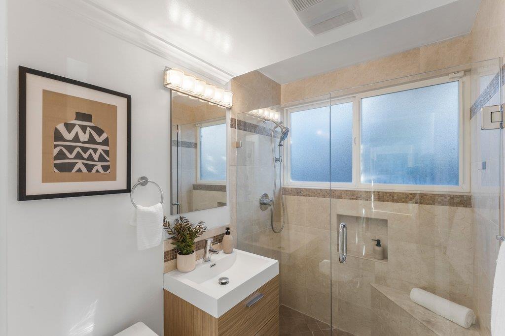 Detail Gallery Image 35 of 63 For 1484 Kingfisher Way, Sunnyvale,  CA 94087 - 3 Beds | 2 Baths