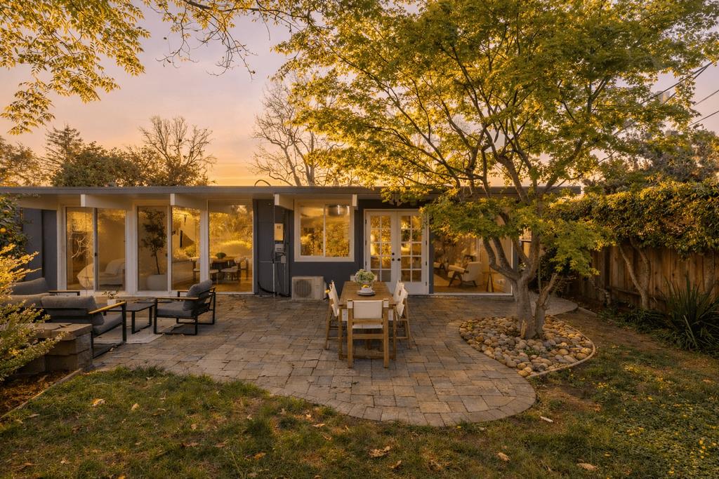 Detail Gallery Image 52 of 63 For 1484 Kingfisher Way, Sunnyvale,  CA 94087 - 3 Beds | 2 Baths