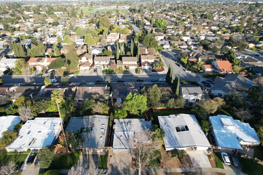 Detail Gallery Image 59 of 63 For 1484 Kingfisher Way, Sunnyvale,  CA 94087 - 3 Beds | 2 Baths