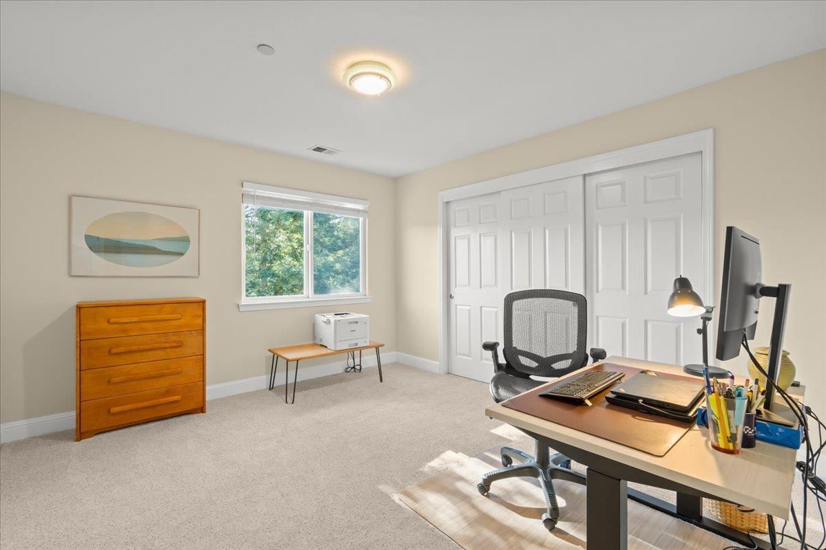 Detail Gallery Image 31 of 58 For 2045 Rockrose Ct, Gilroy,  CA 95020 - 4 Beds | 2/1 Baths