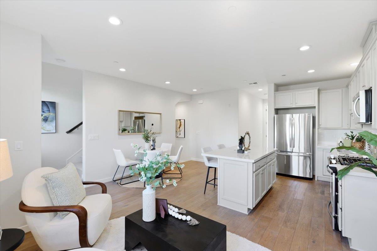 Photo #9: ML82037052 Listing: Photo #9