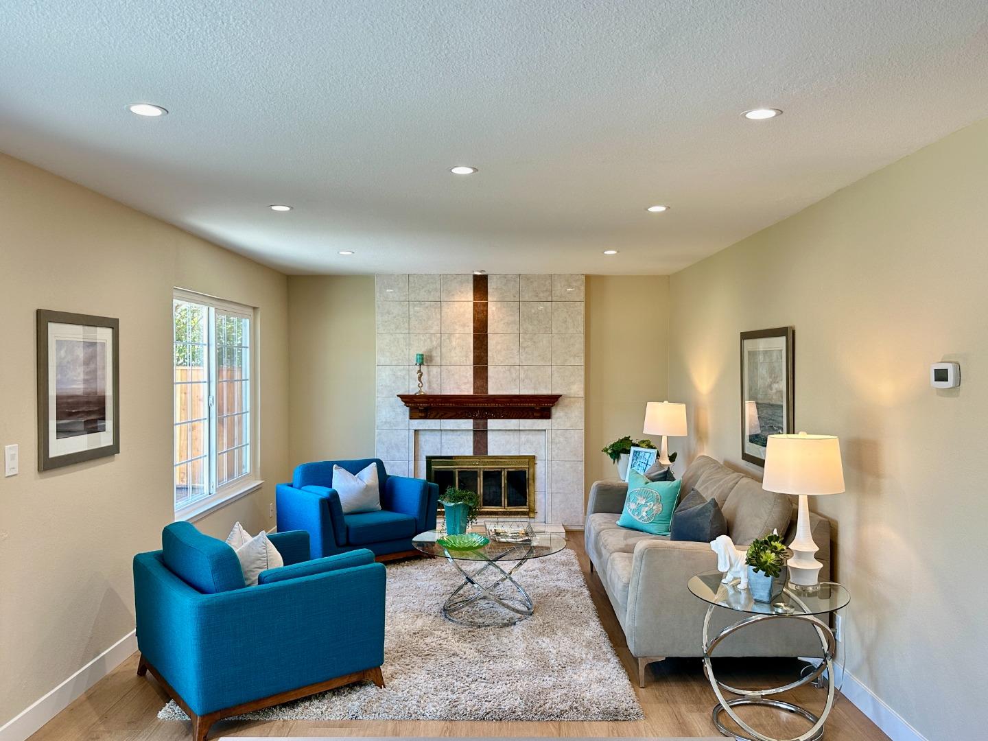 Detail Gallery Image 17 of 43 For 4648 Michelle Ct, Union City,  CA 94587 - 4 Beds | 2/1 Baths